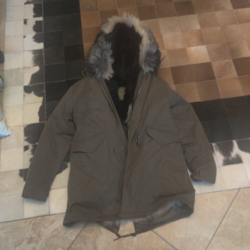 Mr. & Mrs. italy fur lined jacket size XL New $3641.00